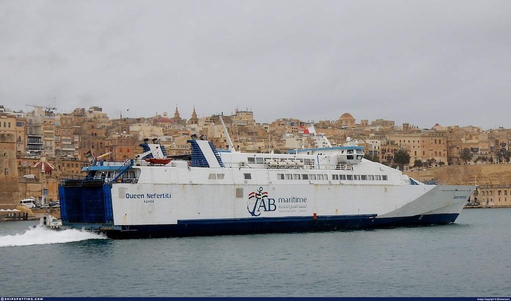 Seajets compra el monocasco “Queen Nefertiti” para canibalizar equipos y repuestos