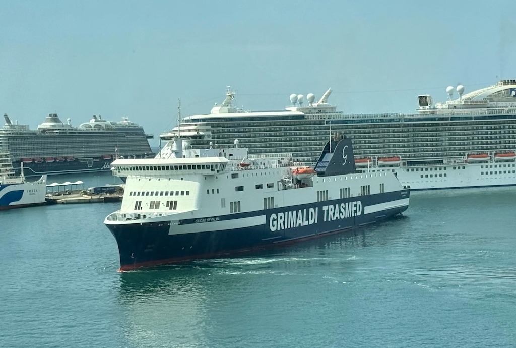 Acuerdo estratégico entre el Consell de Mallorca y las navieras para avanzar en sostenibilidad